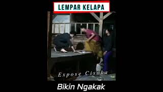 Fokus Main Game DiLempar Kelapa 🤣 Bikin Ngakak shorts exposecisoka prankkuntilanak viral funny [upl. by Angus]