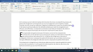 Mettre en avant un paragraphe avec une lettrine  Word [upl. by Nocaj439]