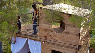 ON A CONSTRUIT UNE CABANE DANS UN ARBRE un chateau en fait [upl. by Hsakiv]