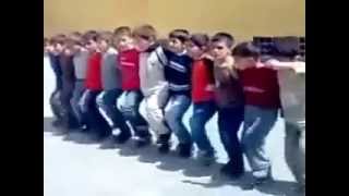 niños arabes bailando [upl. by Cire]