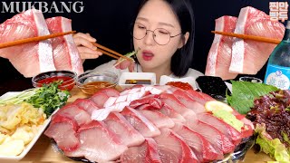 겨울엔 대방어회🐟윤기좔좔 두툼한 대방어회에 소주 한 잔 혼술 먹방 Raw Fish Yellowtail Sashimi  MUKBANG ASMR EATINGSHOW [upl. by Cosma]