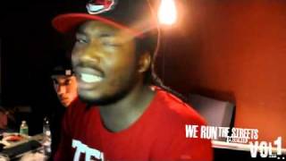 Video Meek Millz 13 Minute Freestyle In The Studio [upl. by Goldia]