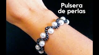 PulseraPulsoBrazalete de perlasComo hacer bisuteria paso a pasoTutorial Pulsera paso a paso [upl. by Elianora]