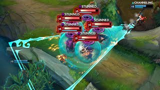 50 ULTRA SATISFYING MOMENTS IN LEAGUE OF LEGENDS [upl. by Oeramed752]