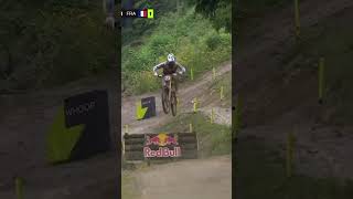 🤯 Amaury Pierron complètement FOU après sa victoire aux mondiaux  vtt cycling shorts sports [upl. by Haliek]