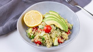 QUINOA SALAT Rezept mit Avocado 🥑 so schnell amp einfach [upl. by Baggs]