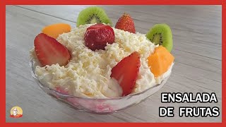 ENSALADA DE FRUTAS CON CREMA Y QUESODELICIOSA Y FÁCIL [upl. by Adalbert]