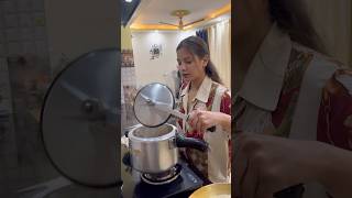 Koi itna pyara kese ho sakta h🙈 nehabisht cooking food pahadi vegpulao ytshorts homemade [upl. by Gudrun]