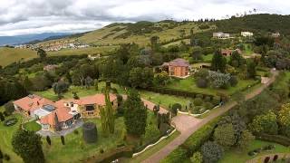 Oferta inmobiliaria Sindamanoy  Drones Bogotá 2020 [upl. by Groot874]