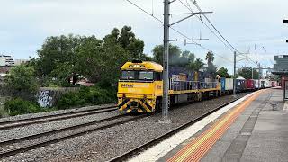 Pacific National NR56 NR113 7MC2 train Middle Footscray Station [upl. by Oam]