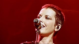 New amp Enhanced When Youre Gone  Baltimore 2009 The Cranberries [upl. by Fruma]