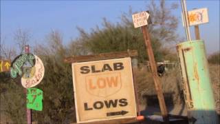 Slab City  Une Partie Gratuit a Vivre en Californie avec de la Musique Hypnotique [upl. by Wanyen492]