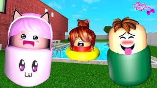 Roblox ESCONDIDA NA PISCINA [upl. by Ynaffik]