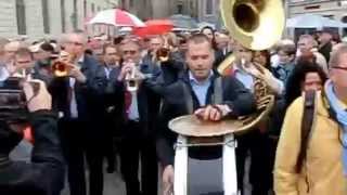 Dixieland Umzug in Dresden am 18052014 [upl. by Garrot76]