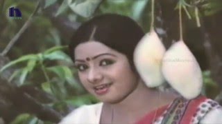 Sirimalle Puvva Video Song  Padaharella Vayasu Movie  Sridevi Chandra Mohan Mohan Babu [upl. by Naltiac]