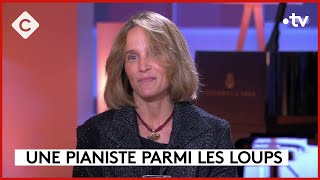 Hélène Grimaud entre les notes  C à Vous  25102023 [upl. by Brice]