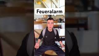 Feueralarm in der Schule [upl. by Grissom]