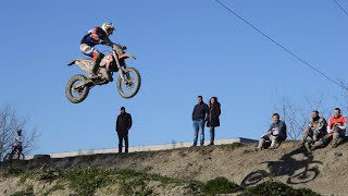 2015  KTM EXC 125 VS Husqvarna TE 125 [upl. by Wolliw]