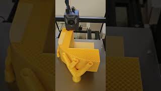 Tuto  Comment changer sa bobine de filament partie 2 lv3d imprimante3d impression3d [upl. by Adachi617]