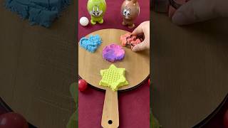 Kinetic sand with little fingers3 💚 🩵🩷 foryou relaxing satisfying [upl. by Ronym]