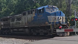 NS 4001 leading 811 through Disputanta VA [upl. by Stiegler987]