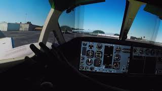 Cessna 414 MSFS2020 Immersive 3Monitor Setup with Interactive Panels and Live ATC KSNA to KBUR [upl. by Kan]