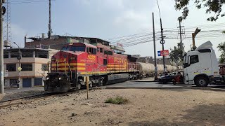 Ferrocarril Central Andino locomotora GE C408W quot1033quot rumbo a Monserrat [upl. by Grobe]