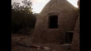 ECODOMOSUPERADOBE quotConstrucciones con alma quot [upl. by Urbanus905]