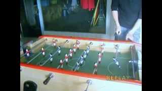 Techniques pour faire un lob tir aérien au babyfoot en utilisant le défenseur comme tremplin [upl. by Ahsetan]