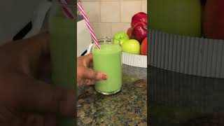 Green Smoothie Recipes Best Green Detox Smoothie Recipe For Weight Loss [upl. by Selda]