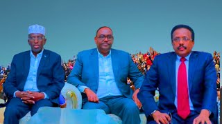 Daawo Falanqayn Waxa Kasocda Garowe Deni Shariif Iyo Farmaajo Oo Mw Xassan Lagddi raba [upl. by Marrissa682]