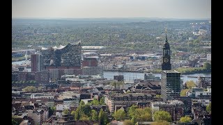 Endlich drauf Hamburger Fernsehturm wird wiedereröffnet [upl. by Aldos]