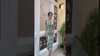 cheongsam near mecheongsam hokkien pojcheongsam hairstyleQipao Style [upl. by Claudy]