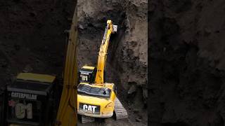 Caterpillar Excavator Excavates Steep Cliff excavator caterpillar sandmining [upl. by Bringhurst]