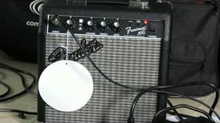 Fender Frontman 10G Distrotion [upl. by Akiret]