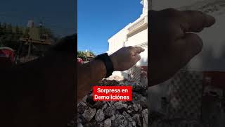 Sorpresas en demoliciones de terrenos angostos en casas antiguas Ya se llegó a un acuerdo [upl. by Atekihs760]