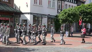 Großer Festumzug beim Schützenfest in Gifhorn 2023  Steinweg [upl. by Galasyn]