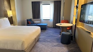 Crowne Plaza Bangkok Lumpini Park an IHG Hotel  One King Larger Room  Breakfast  Review [upl. by Cherilyn]