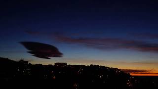 Timelapse  Altocumulus lenticularis duplicatus desde Málaga  12112019 [upl. by Nidnerb309]