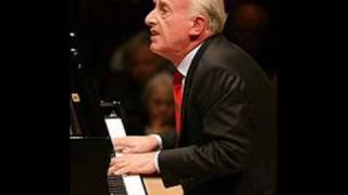 Chopin  Ballade No 1 in G minor Op 23 quotLIVEquot Maurizio Pollini piano [upl. by Wernsman]