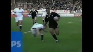 Matt Perry try saving tackle on Jonah Lomu [upl. by Ecyak]