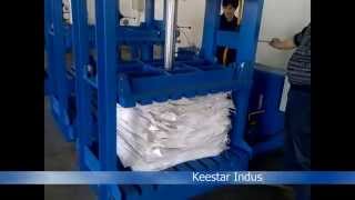 KEESTAR KS1200 Hydraulic Baling Press Machine PP Bag Packing Machine [upl. by Aemat]