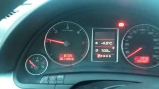 Prima pornire la rece Audi A4B7 20tdi BLB multitronic 71 Cold start [upl. by Tenenbaum]