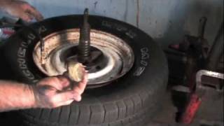 How to bead up a stubborn tire [upl. by Nedlog47]