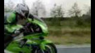 Toyota MR2 20V Blacktop vs Kawasaki Ninja ZX6R [upl. by Funch]