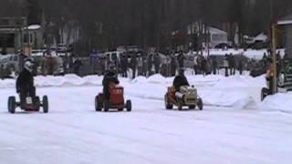 Course de tracteur sur glace asbestos trois lacs 18 février 2012 [upl. by Zere]