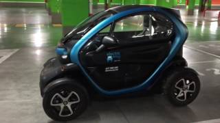 Renault Twizy  Exterior e Interior En español [upl. by Strage]