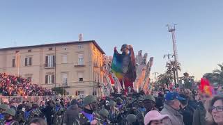 Carnevale di Viareggio 2023  1 corso mascherato [upl. by Ia]