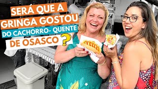 AMIGA CANADENSE REAGE AO HOT DOG BRASILEIRO 😱🌭 [upl. by Nosreg]