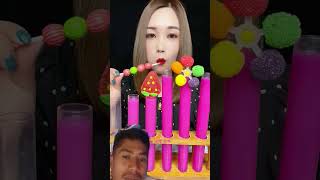 Tantangan minum sirup stroberi dan permen karet mukbang eating eatingshow toys food [upl. by Anailuig800]